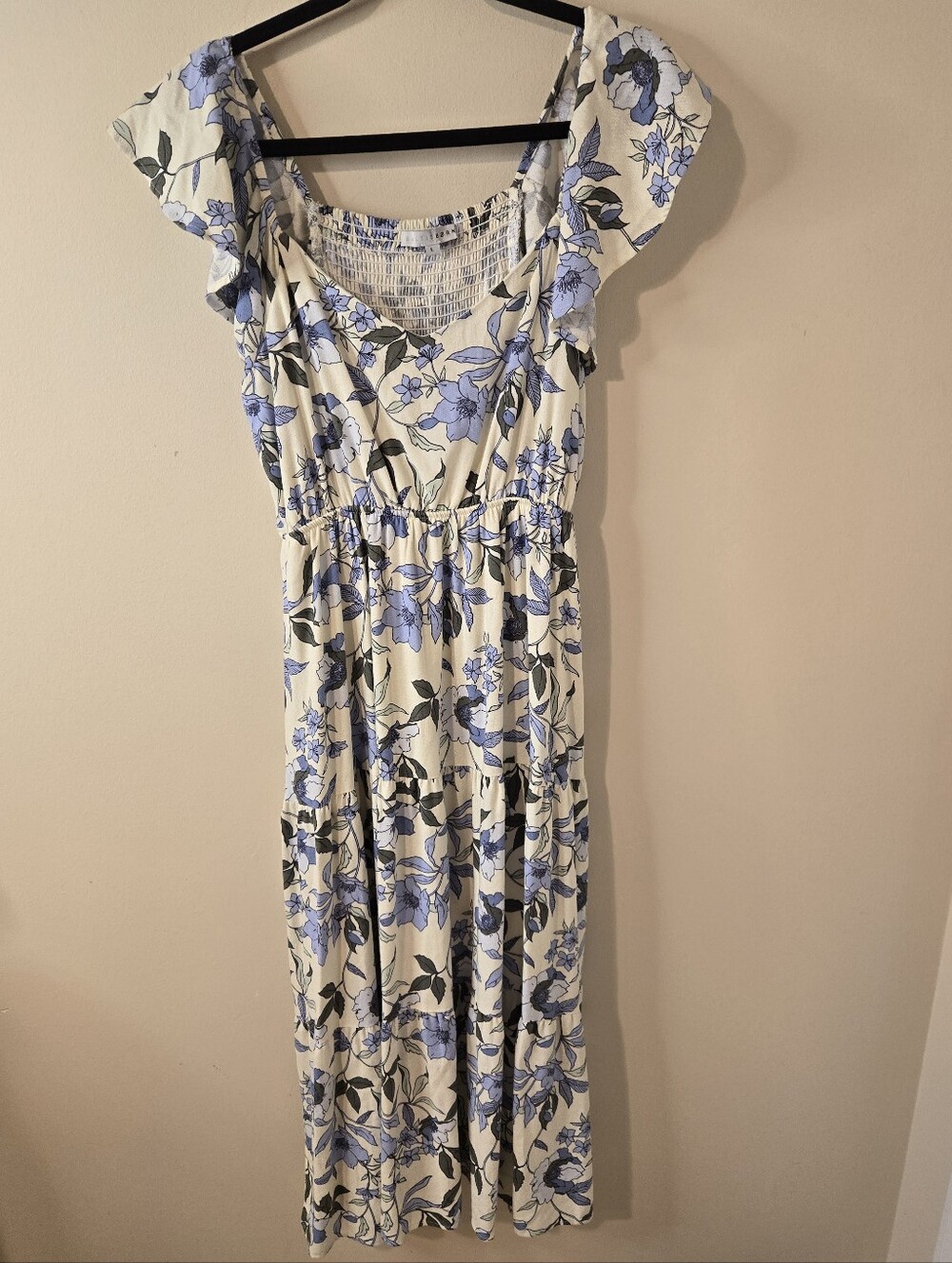 Baltic Born Blue Floral Maxi Dress Size Large Smocked Back Flutter Sleeve